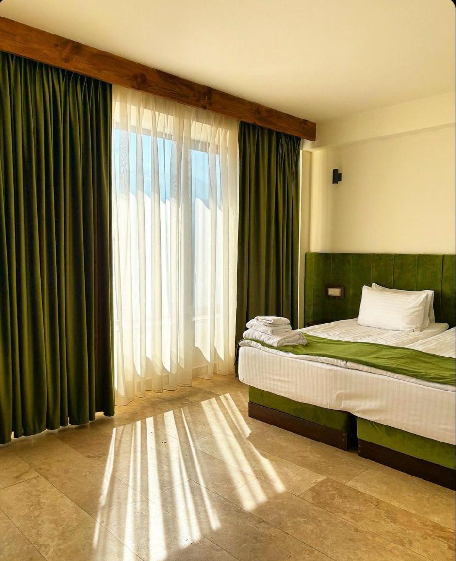 Lastiver Resort Yenokavan Buitenkant foto