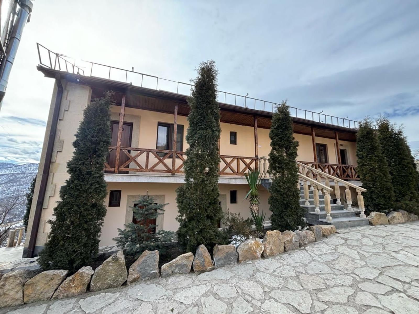 Lastiver Resort Yenokavan Buitenkant foto